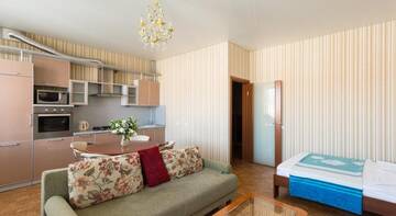 Фото номера Апартаменты-студио — ул. Гагарина 2А Гостиница Izba Apartments на Гагарина г. Вологда 2
