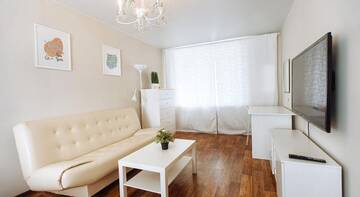 Фото номера Улучшенные апартаменты Апартаменты The LUCKY Apartment г. Вологда 14